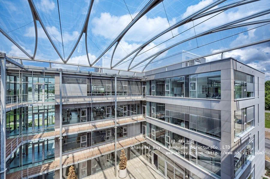 ETFE--柔性結構之形狀、氣候和天氣